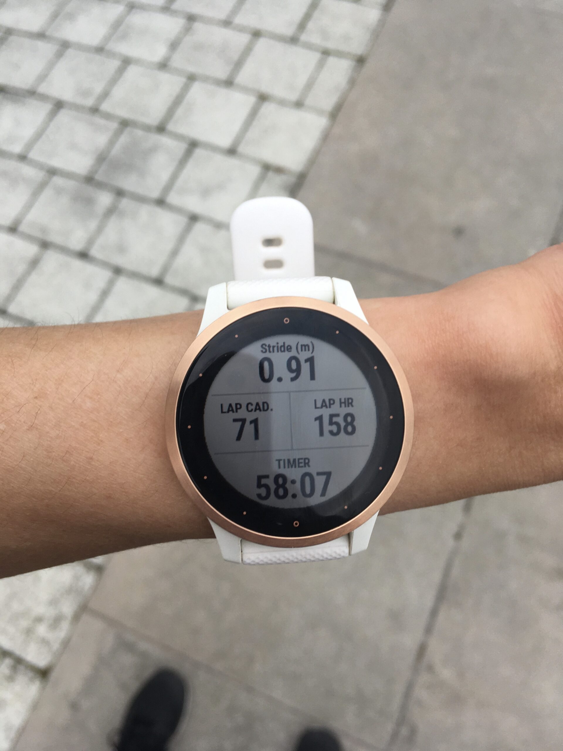 Stride length live on watch
